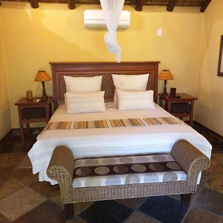 Mhlati Guest Cottages Малелане Екстер'єр фото